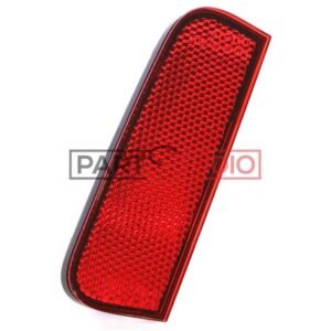 Catadioptre arriere gauche Toyota Yaris.jpg