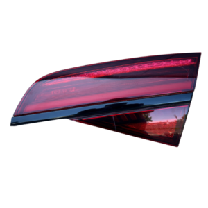 Feu arriere droit2C sur hayon2C led Audi A8.png
